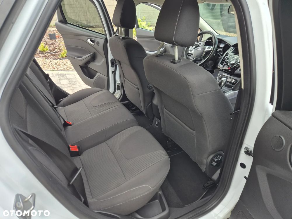 Ford Focus - 8