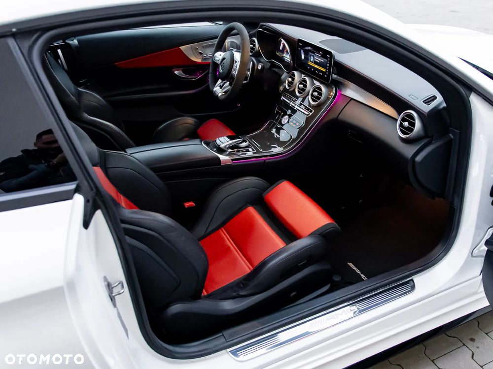 Mercedes-Benz Klasa C 63 S AMG 9G-TRONIC - 32