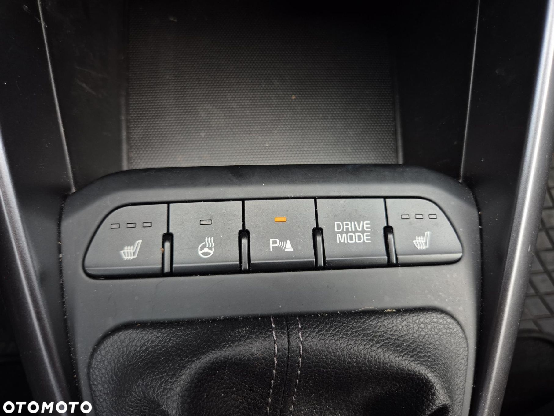 Kia Stonic - 22