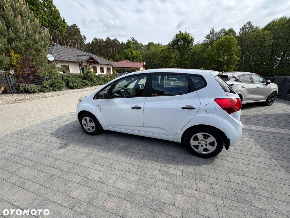 Kia Venga 1.4 L - 3