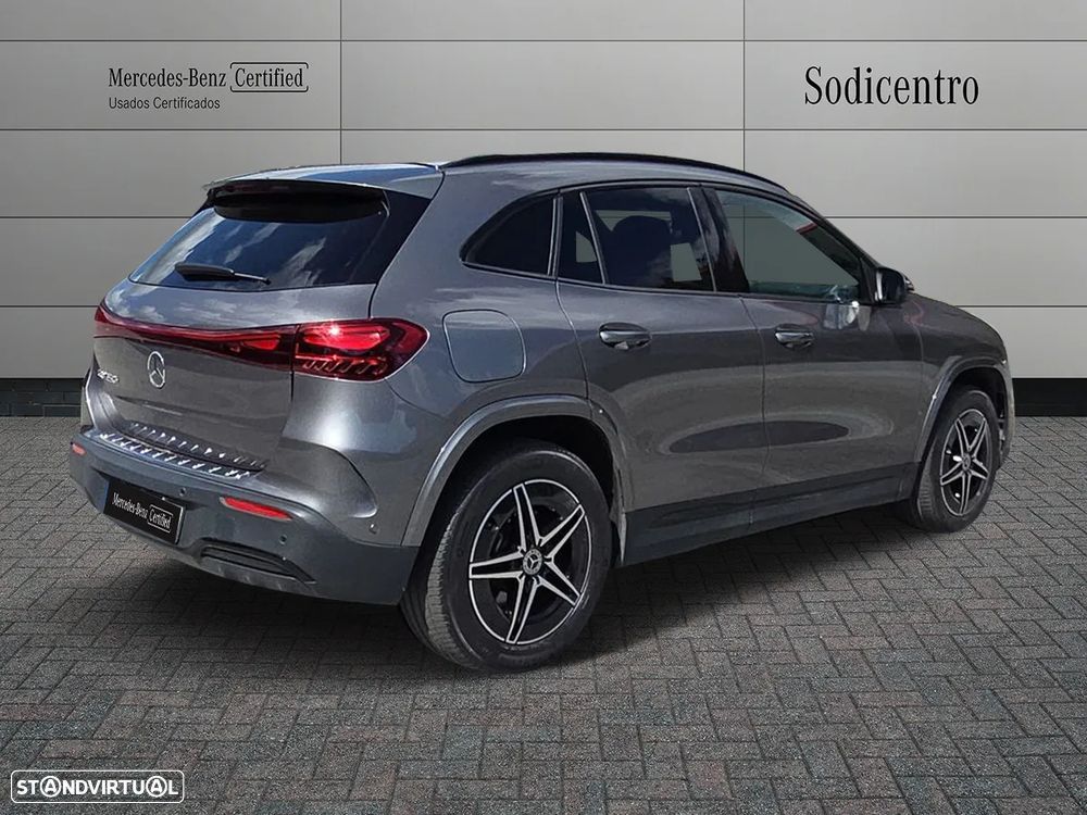 Mercedes-Benz EQA 250+ AMG Line - 4