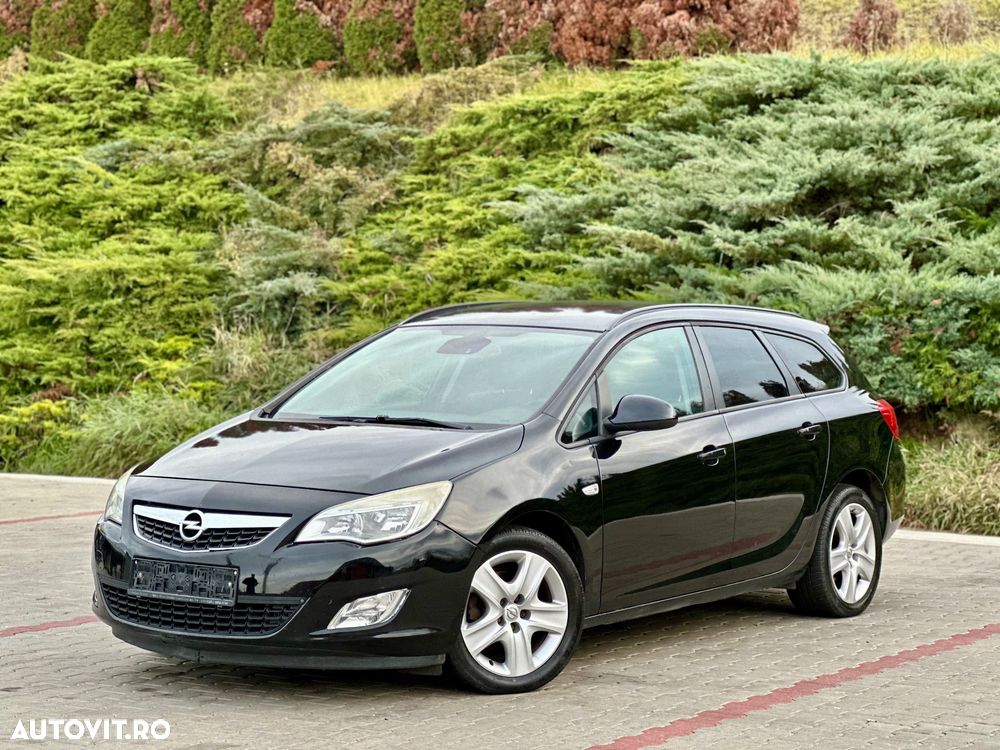 Opel Astra 1.7 CDTI ECOTEC - 1