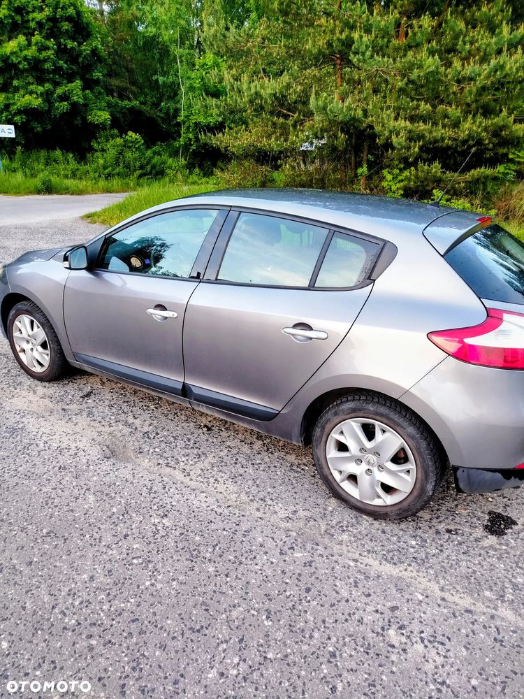 Renault Megane 1.6 16V Color Edition - 3