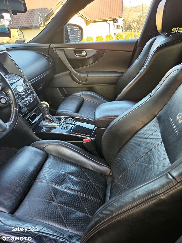 Infiniti FX FX30d S Premium - 10