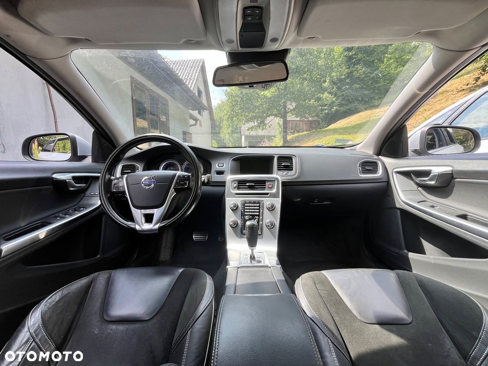 Volvo V60 T4 Kinetic - 15