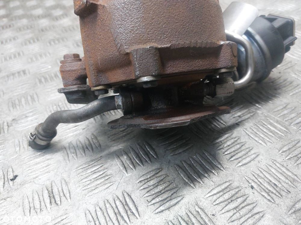 TURBOSPRĘŻARKA TURBINA USZKODZONA AUDI Q5 8R 2.0 TDI 170 KM - 7