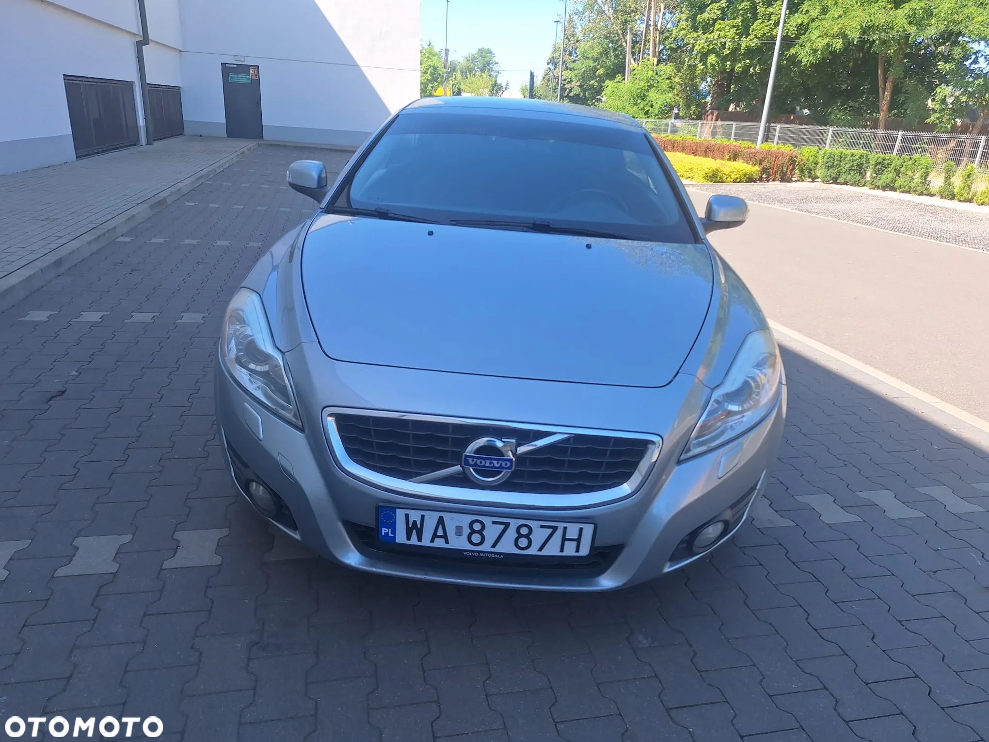 Volvo C70 T5 Momentum - 13
