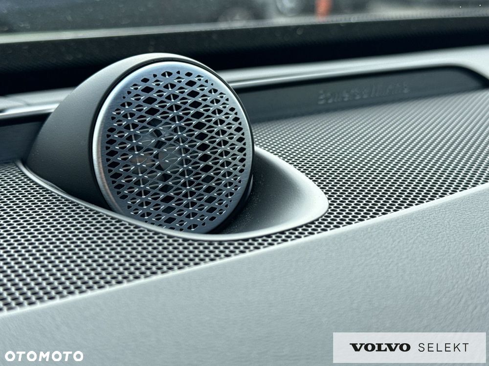 Volvo XC 90 - 25