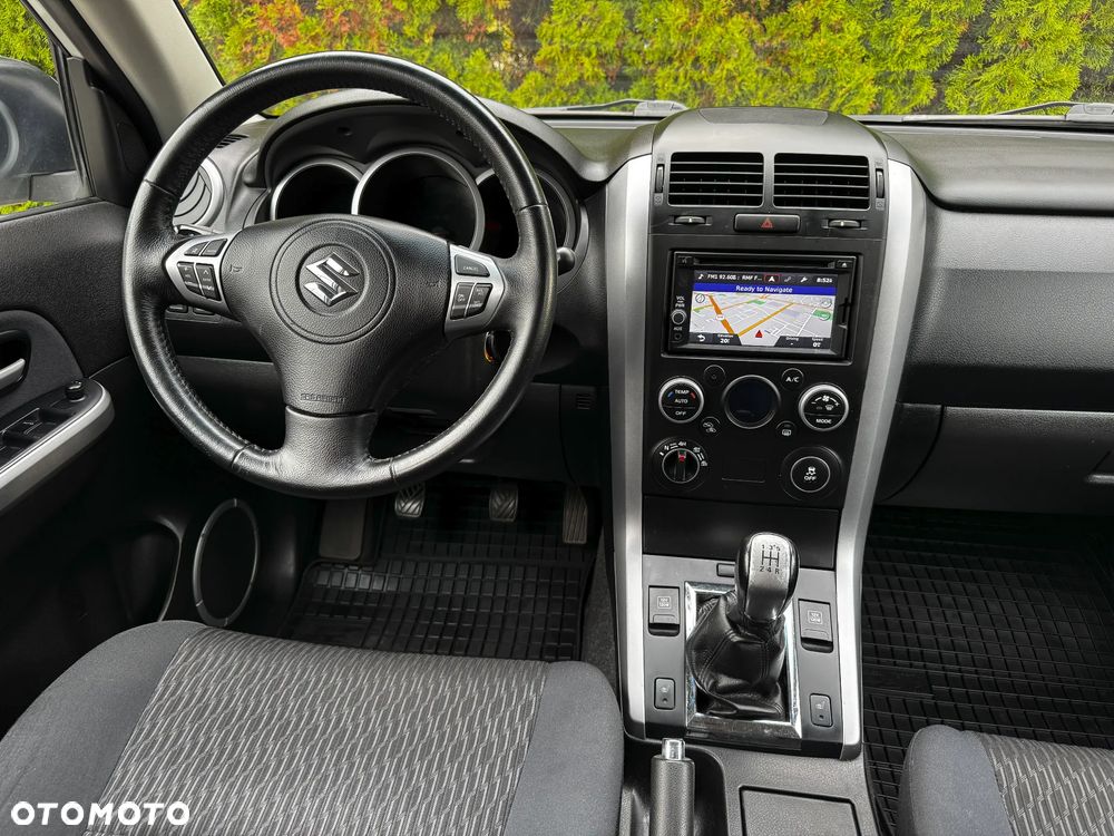 Suzuki Grand Vitara 1.9 DDiS Comfort DPF Limited - 6