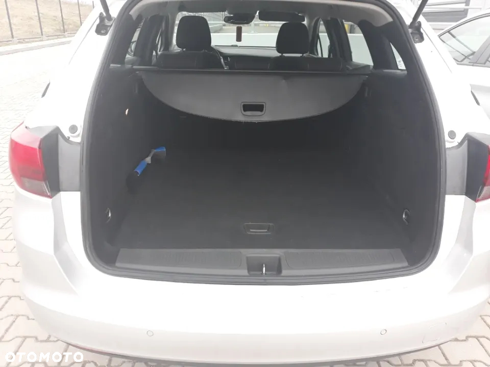 Opel Astra VI 1.5 CDTI Edition S&S - 6