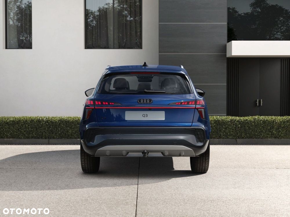 Audi Q3 - 4