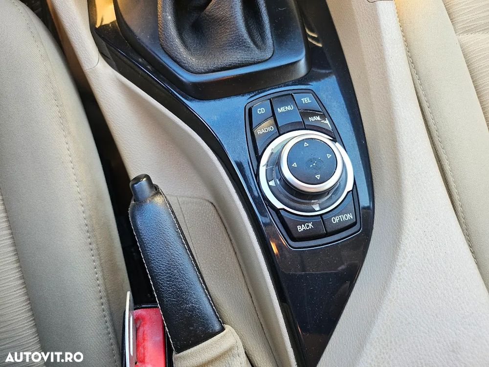 BMW X1 sDrive18d Aut. - 6