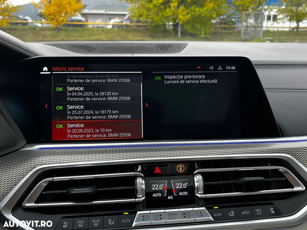 BMW X5 M M50i - 26