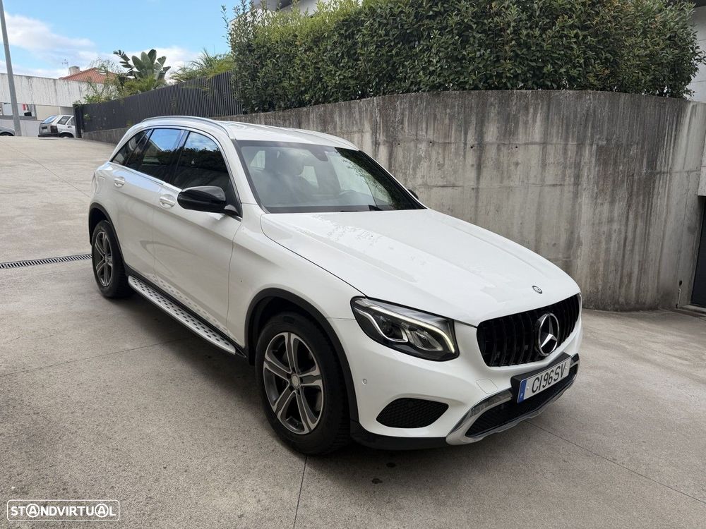 Mercedes-Benz GLC 220 d 4Matic 9G-TRONIC AMG Line - 3
