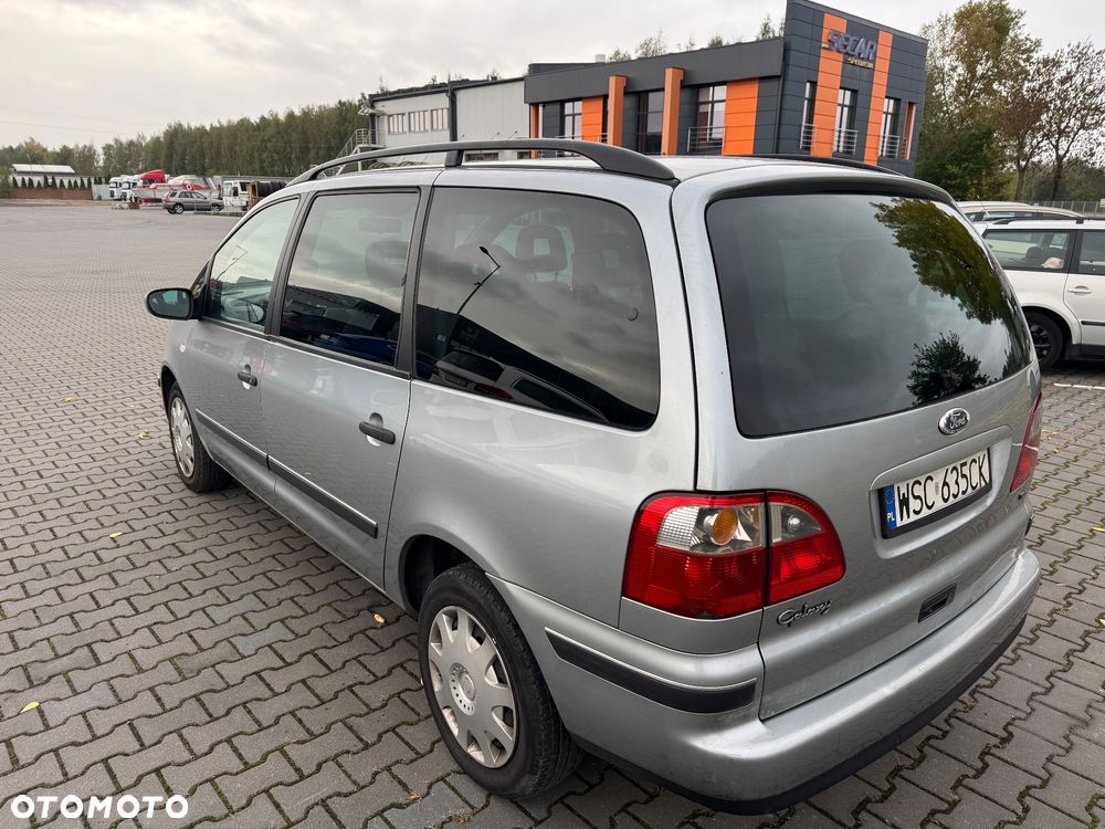 Ford Galaxy 1.9 TDI Ambiente - 5