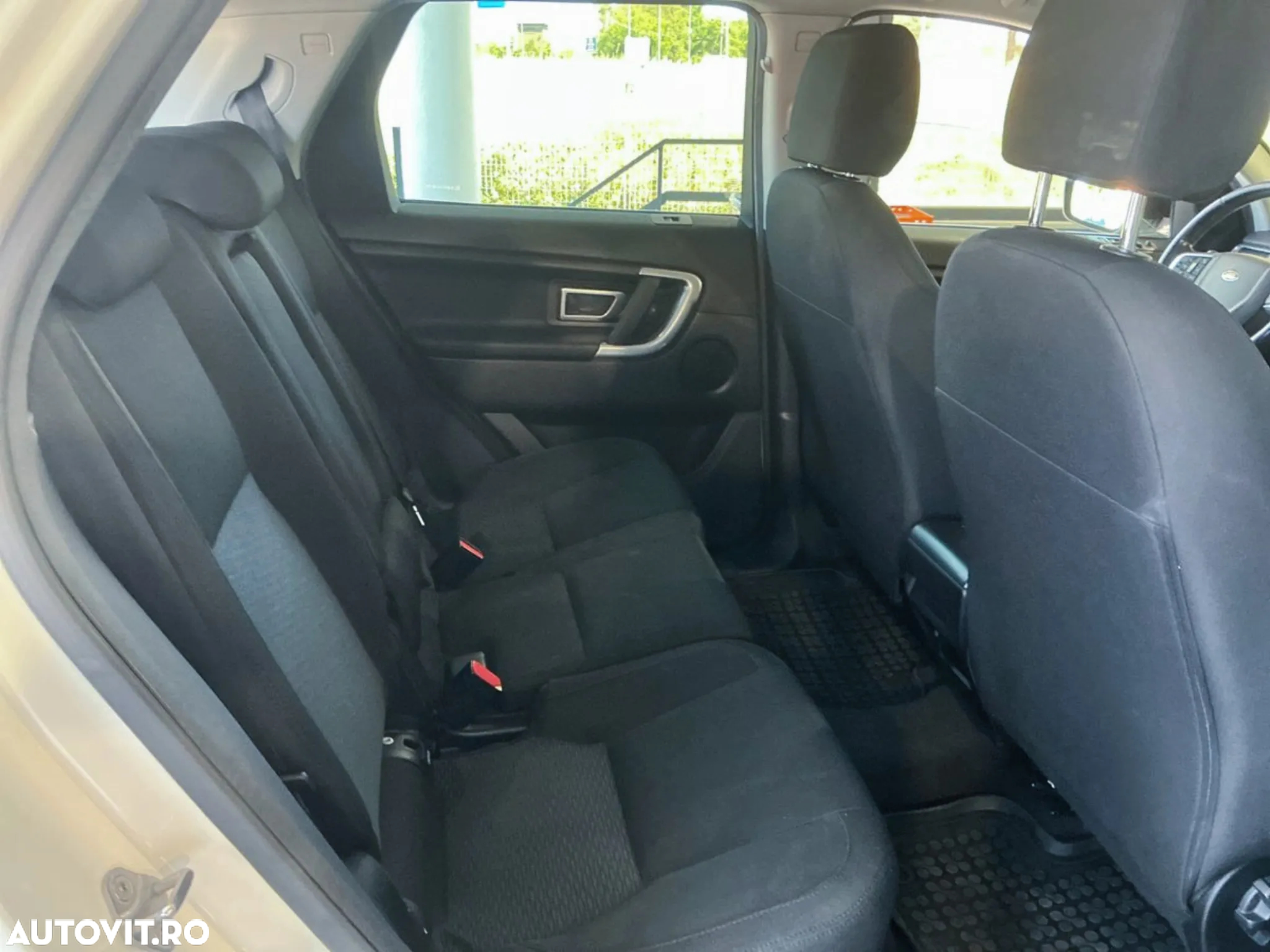 Land Rover Discovery Sport 2.0 l TD4 PURE Aut. - 7