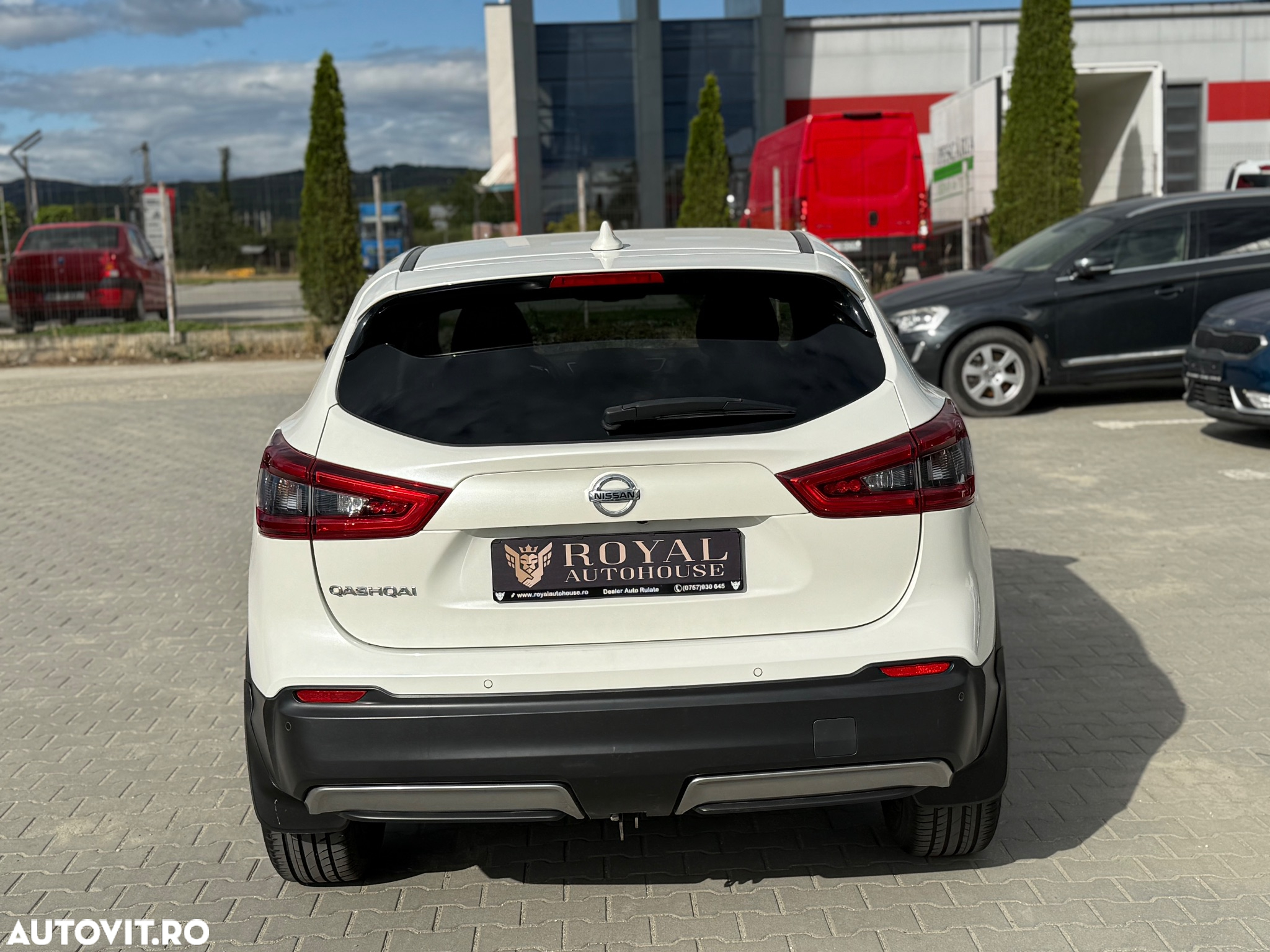 Nissan Qashqai 1.5 DCI Start/Stop Tekna - 10