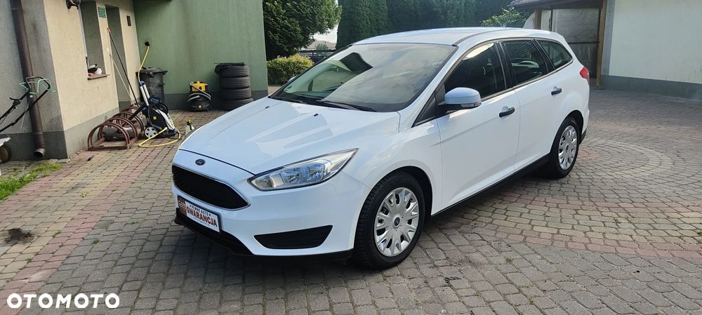Ford Focus 1.6 TDCi Ambiente - 5