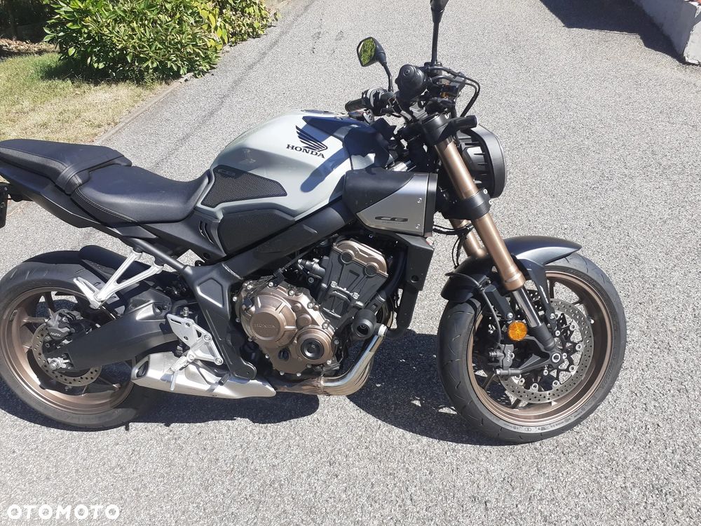 Honda CB