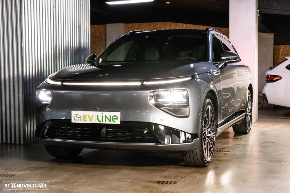 Xpeng G9 93.1 kWh Long Range+Premium Seat & Audio Pack - 5