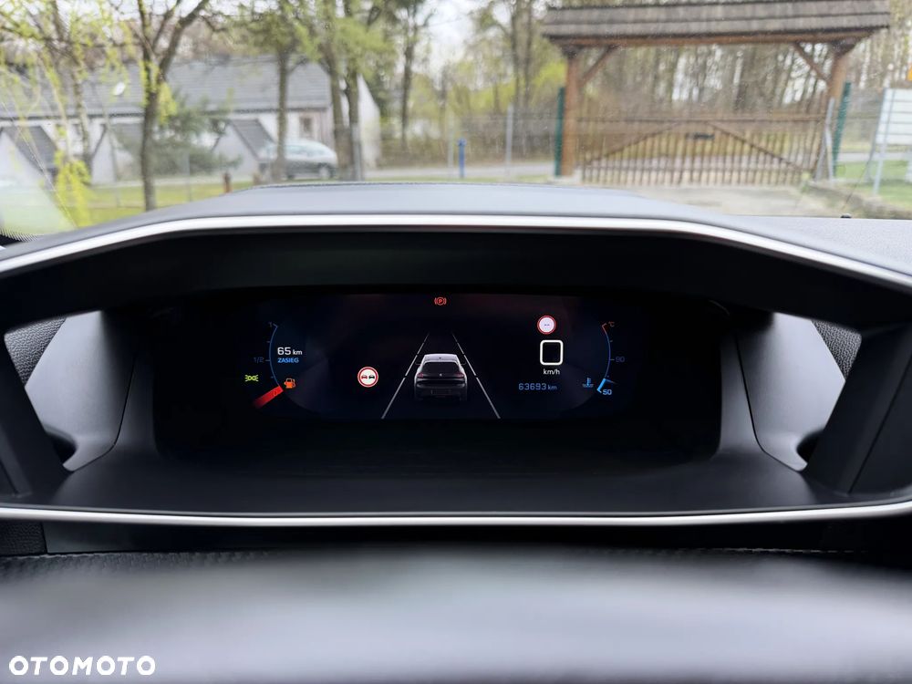 Peugeot 2008 PureTech 130 Allure Pack - 21