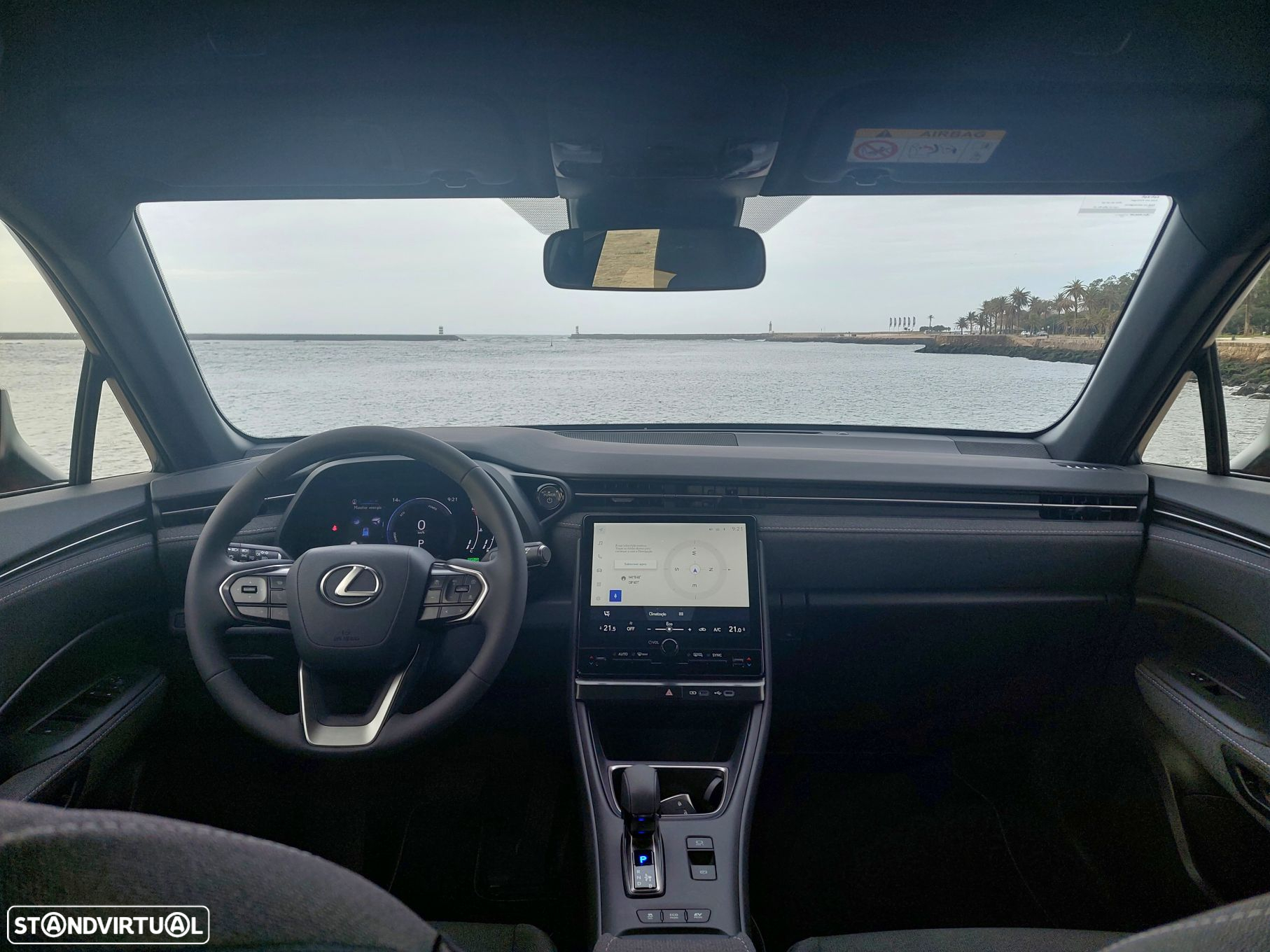 Lexus LBX Standard - 15