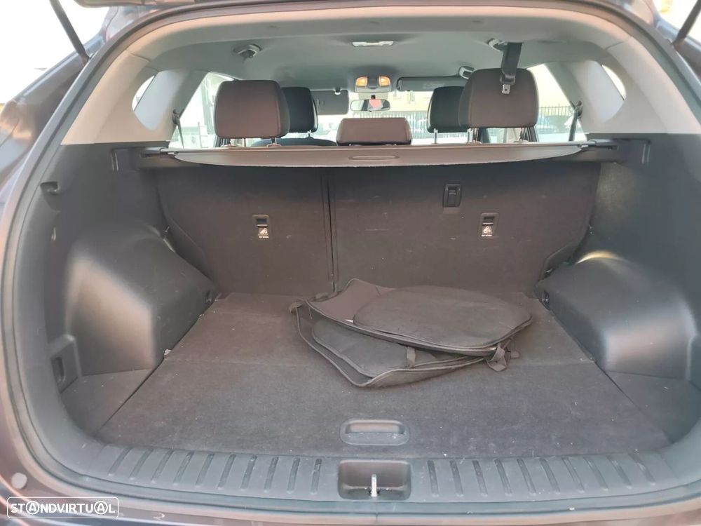 Hyundai Tucson blue 1.7 CRDi 2WD Advantage - 8