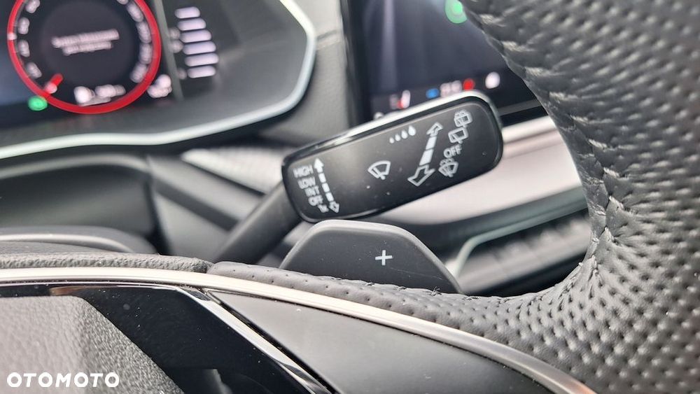 Skoda Octavia 2.0 TDI Sportline DSG - 20