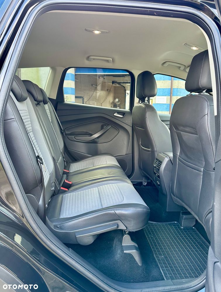 Ford Kuga 2.0 TDCi 4WD Titanium - 16