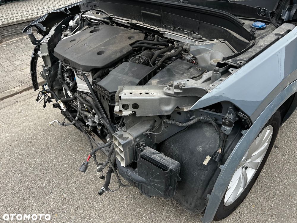 Volvo XC 90 B5 D AWD Plus Bright 7os - 35