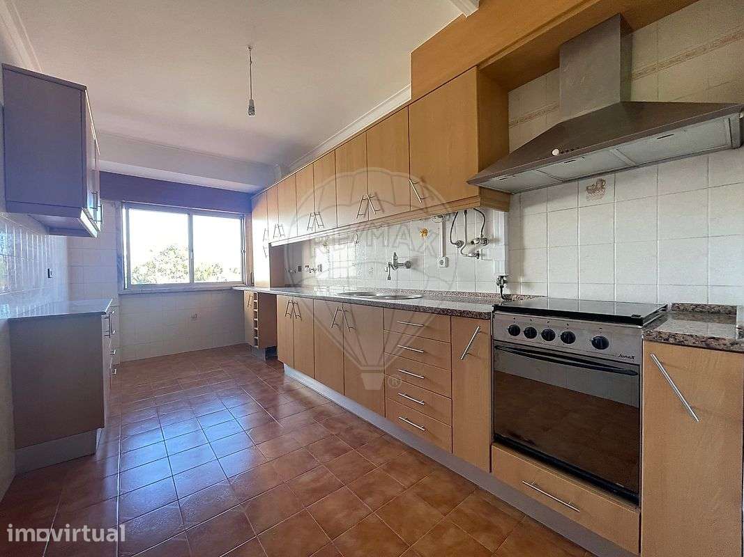 Apartamento T2 para arrendamento - Grande imagem: 3/16