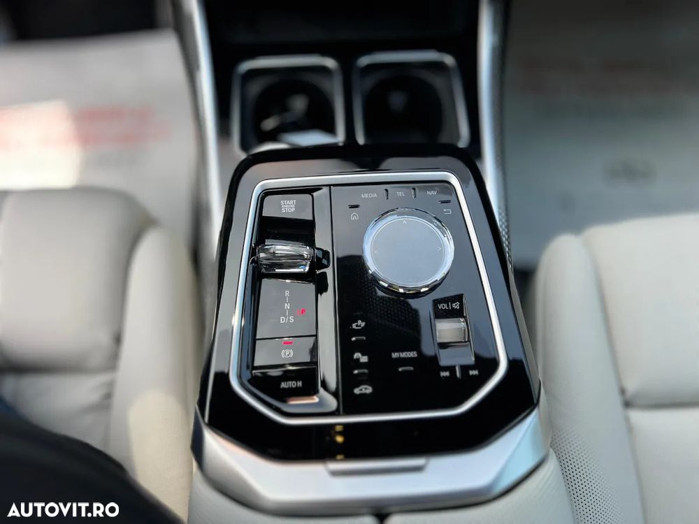 BMW M7 M760e xDrive AT PHEV - 21