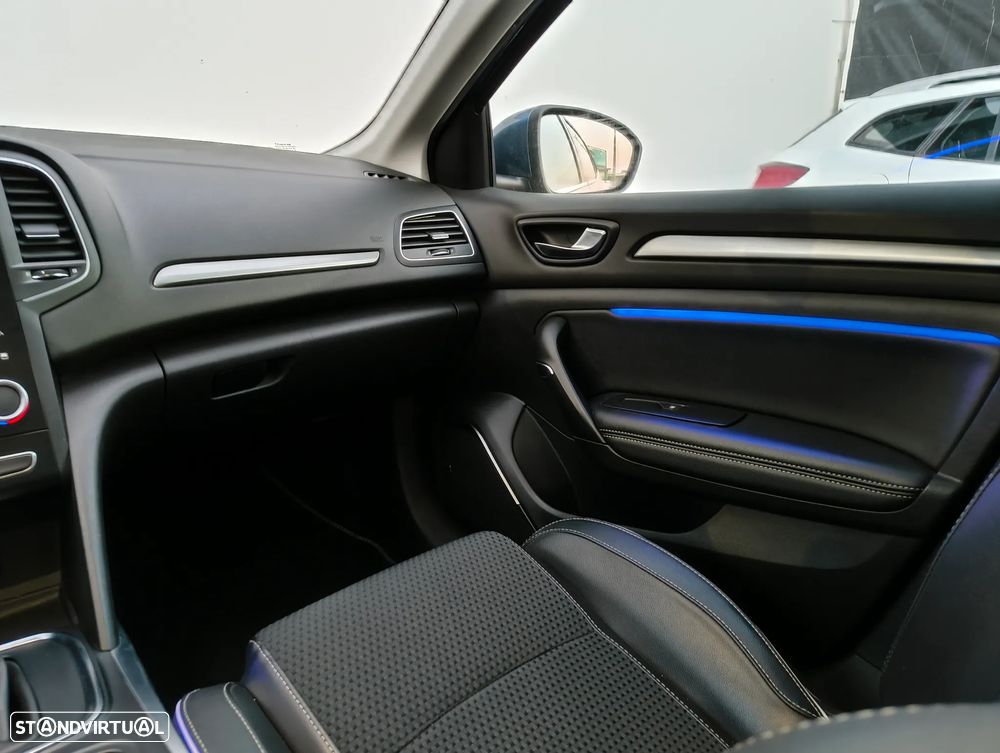 Renault Mégane 1.5 dCi Bose Edition EDC - 25
