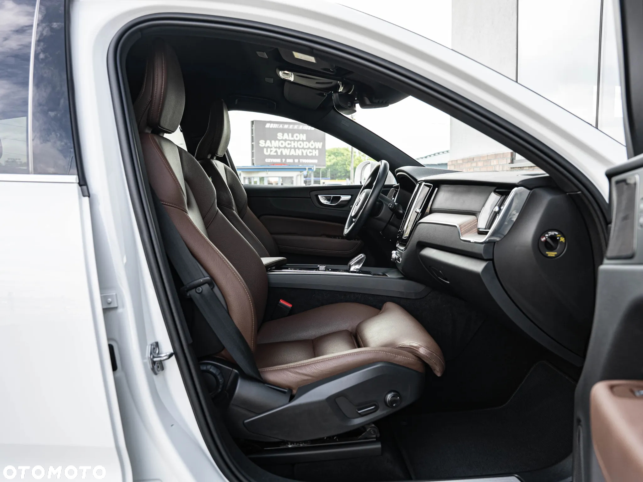 Volvo XC 60 B4 D Geartronic Inscription - 25