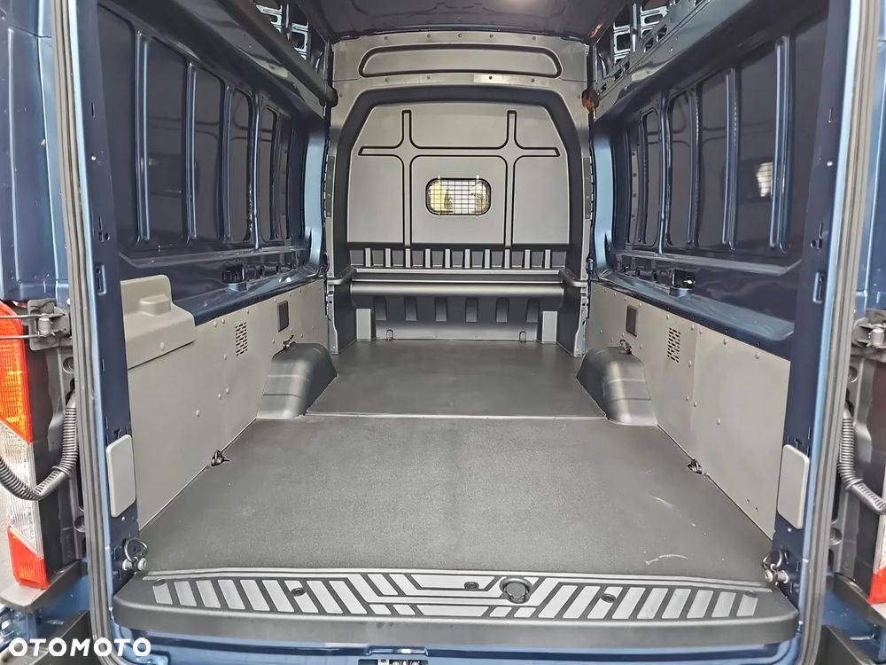 Ford Transit - 10