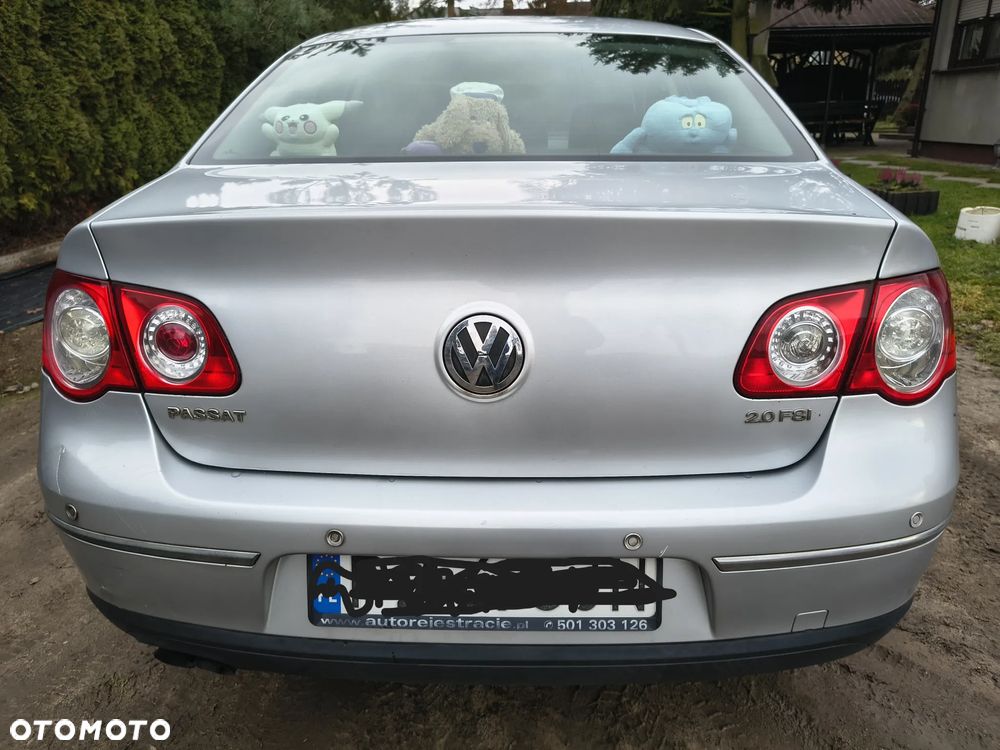 Volkswagen Passat - 6