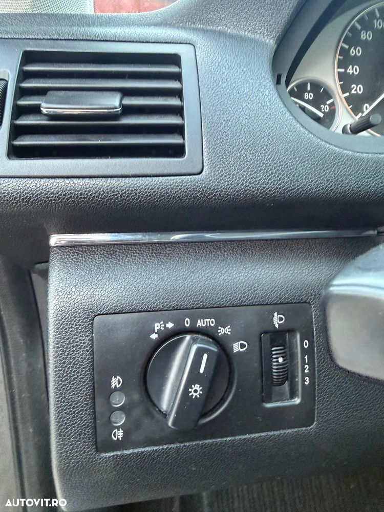 Mercedes-Benz B 180 - 11