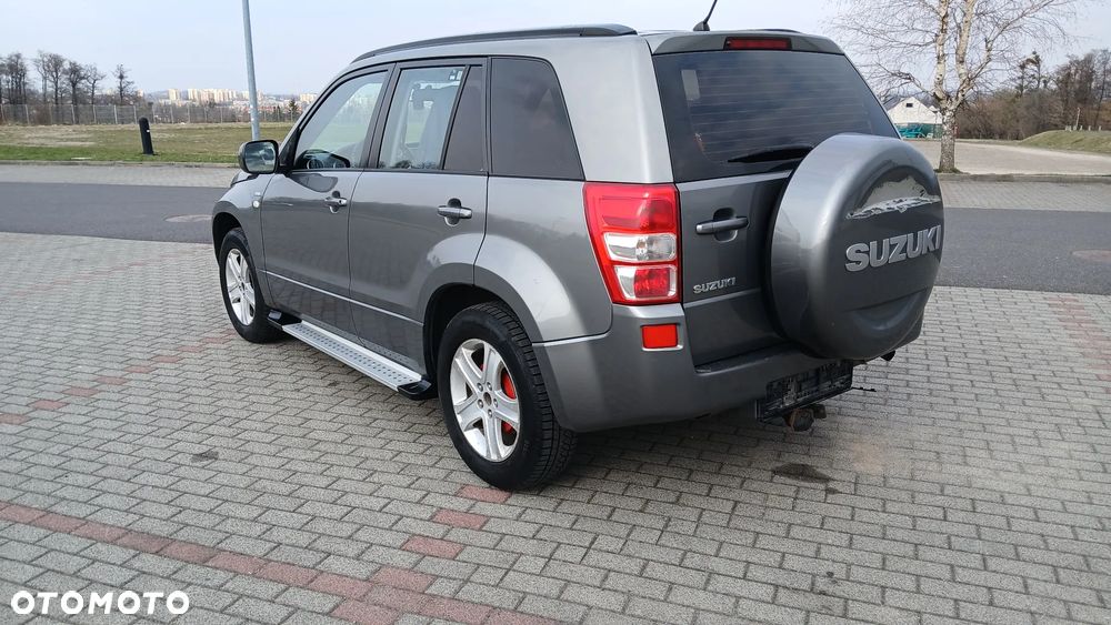 Suzuki Grand Vitara 1.9 DDiS - 4