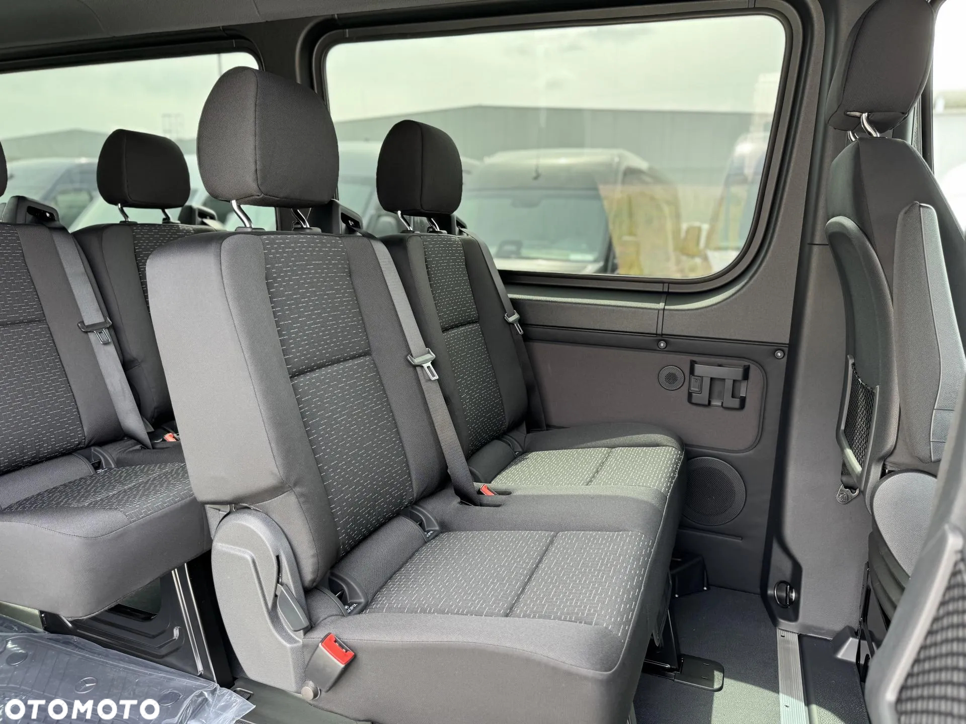 Mercedes-Benz Sprinter 319 CDI Standard SELECT AWD 9G-Tronic 907.233 - 15