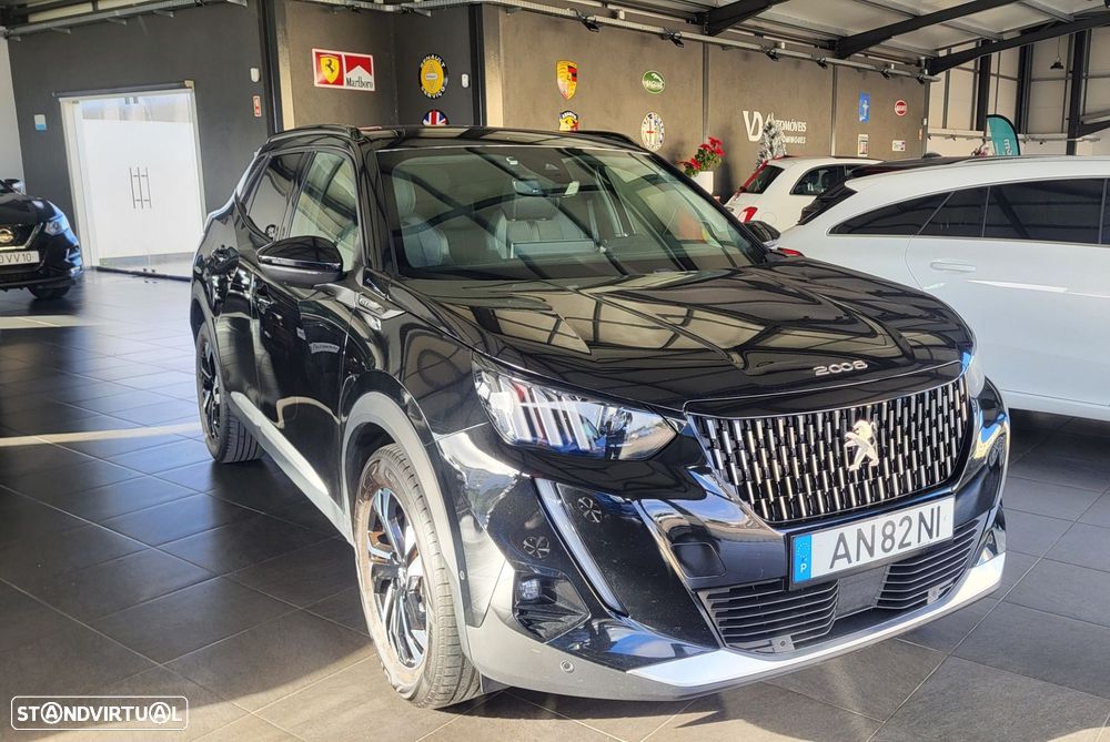 Peugeot 2008 1.2 PureTech GT - 4