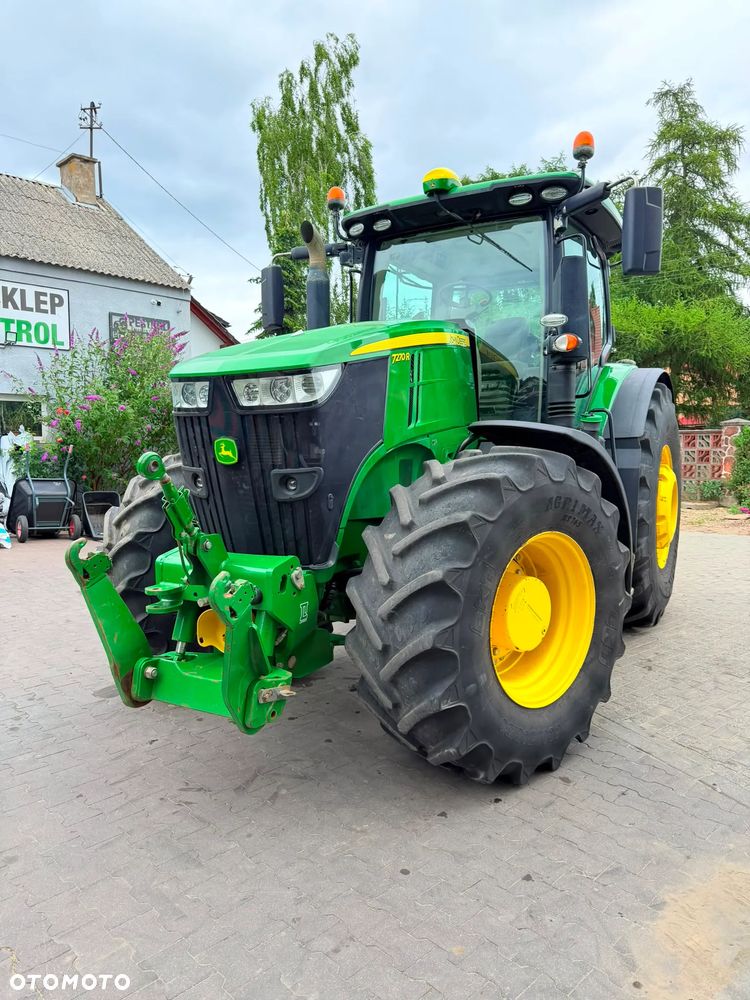 John Deere 7270R - 12