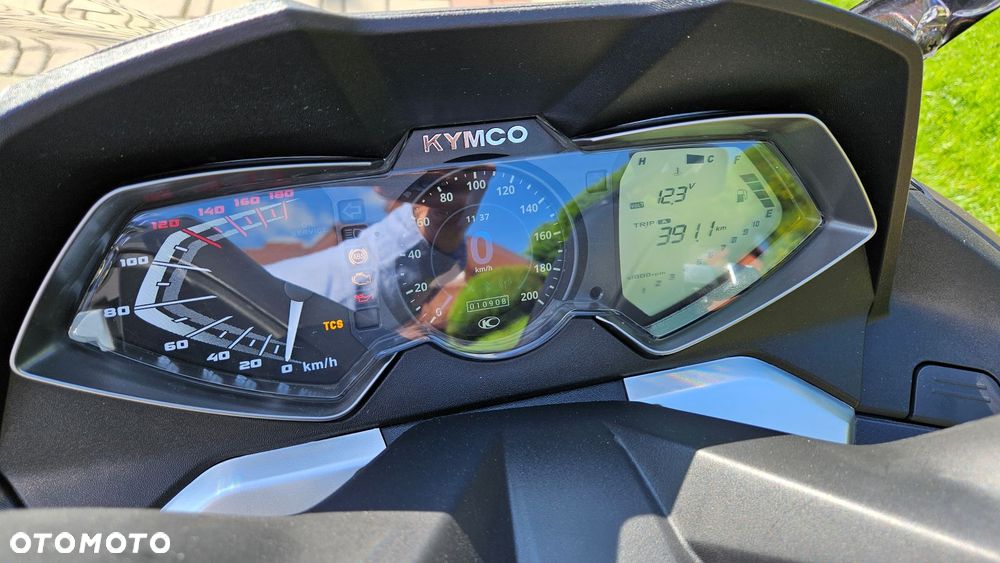 Kymco Downtown - 8