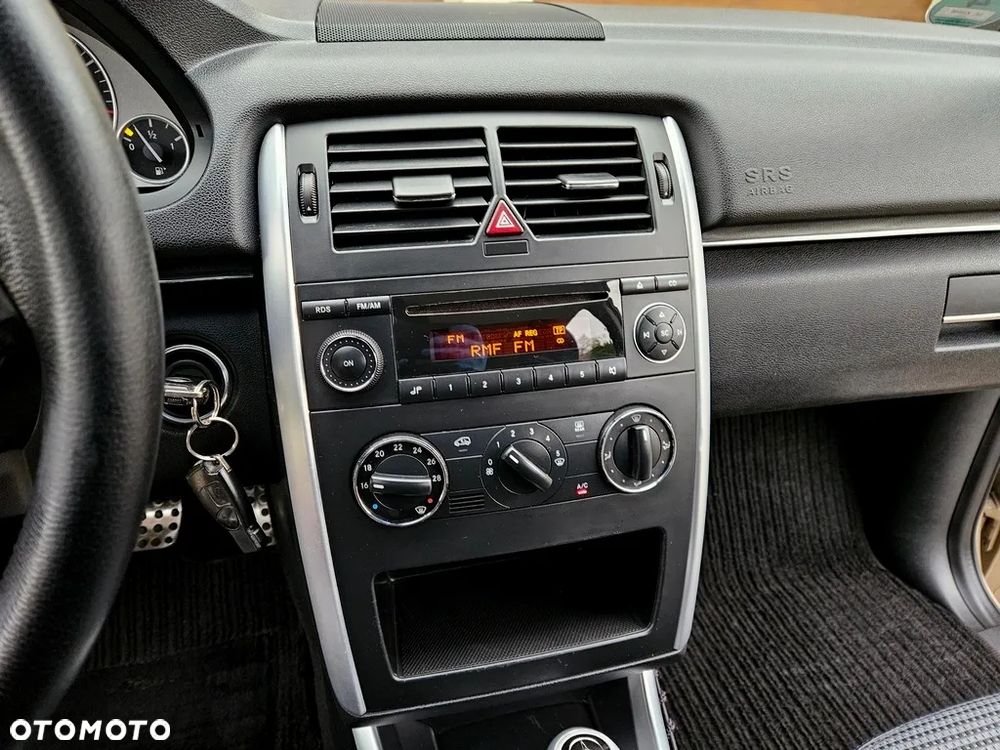 Mercedes-Benz Klasa B - 23