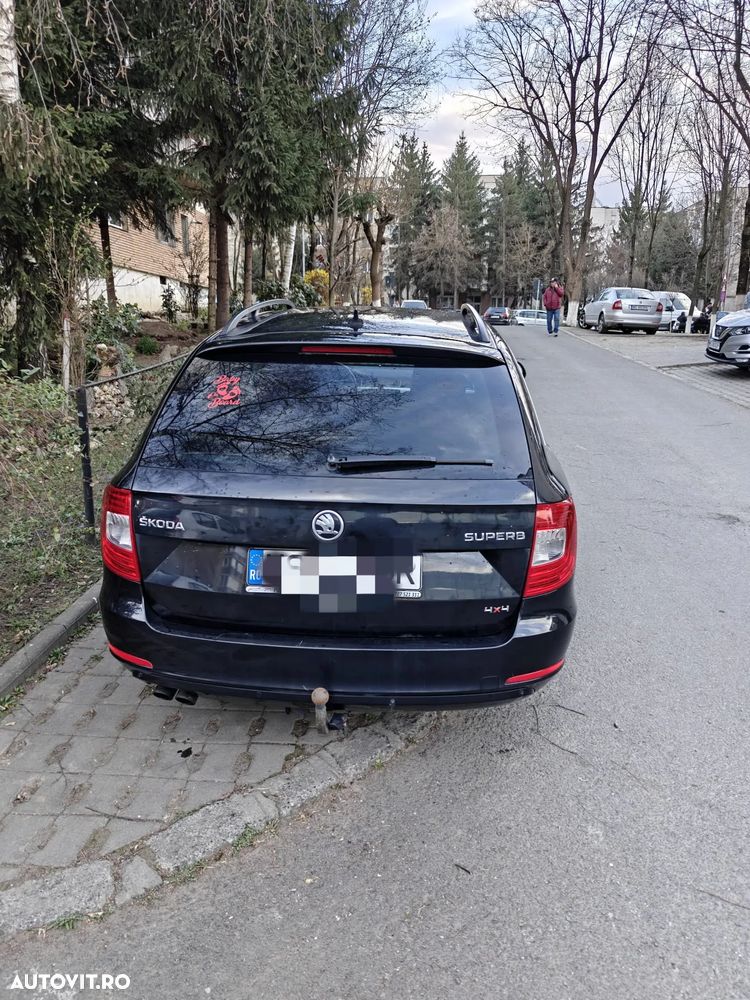 Skoda Superb 2.0 TDI 4X4 Ambition - 2