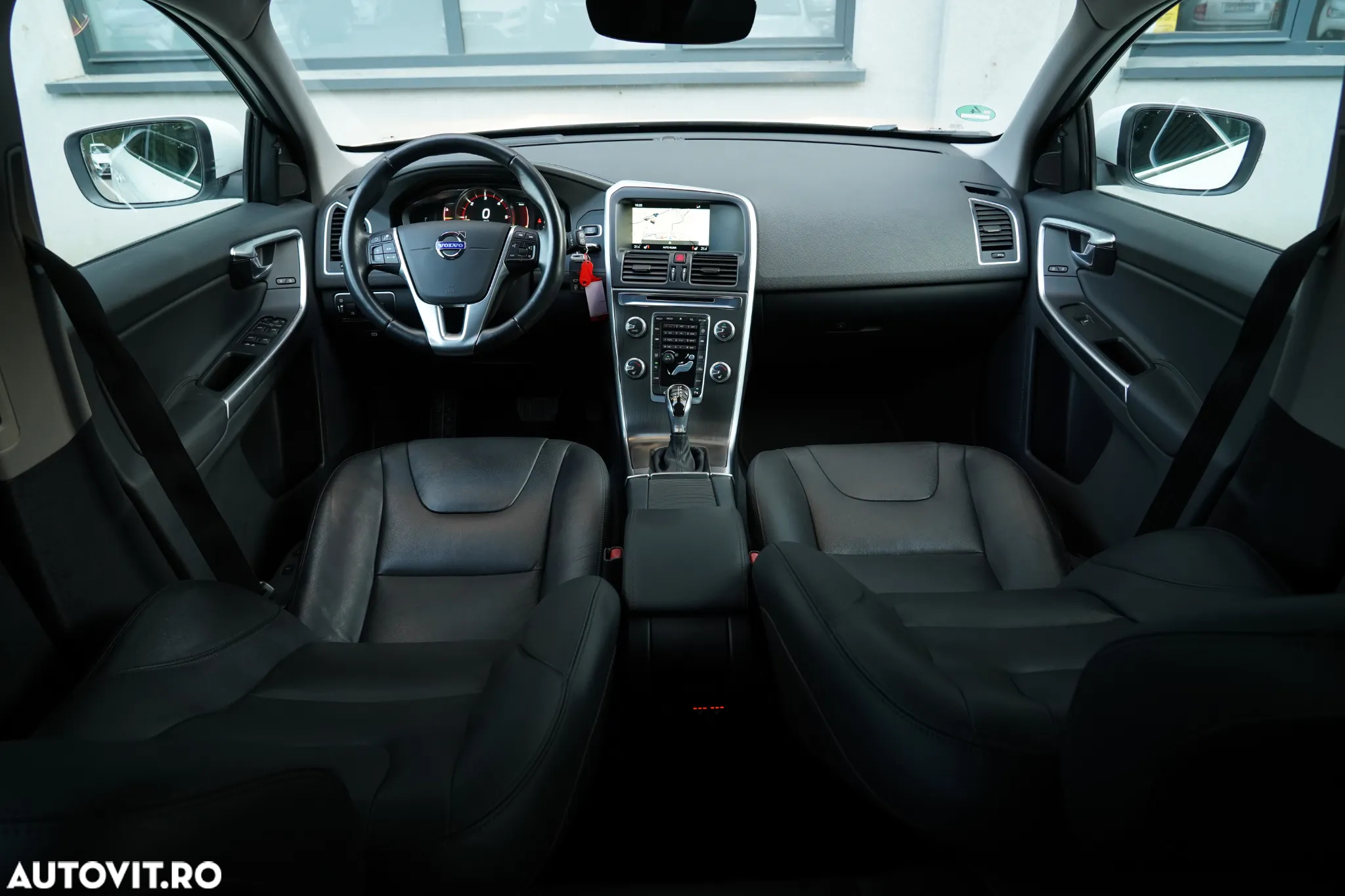 Volvo XC 60 D4 Geartronic Summum - 11