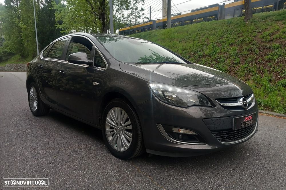 Opel Astra 1.6 CDTI Cosmo S/S J18 - 2