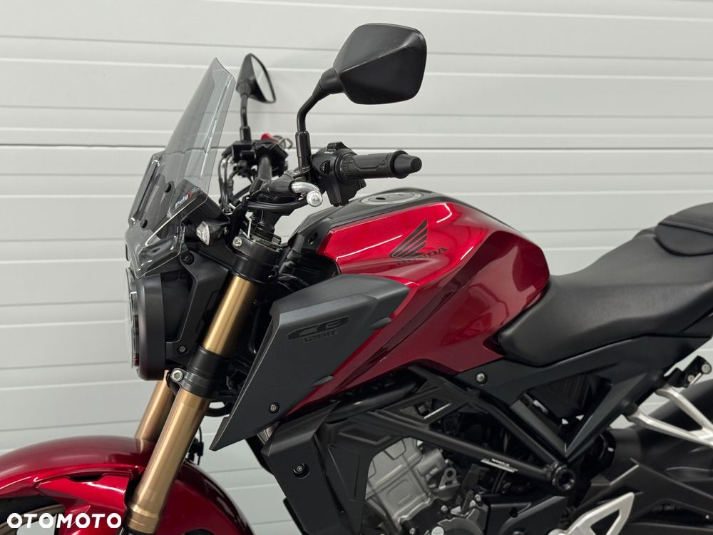 Honda CB - 22