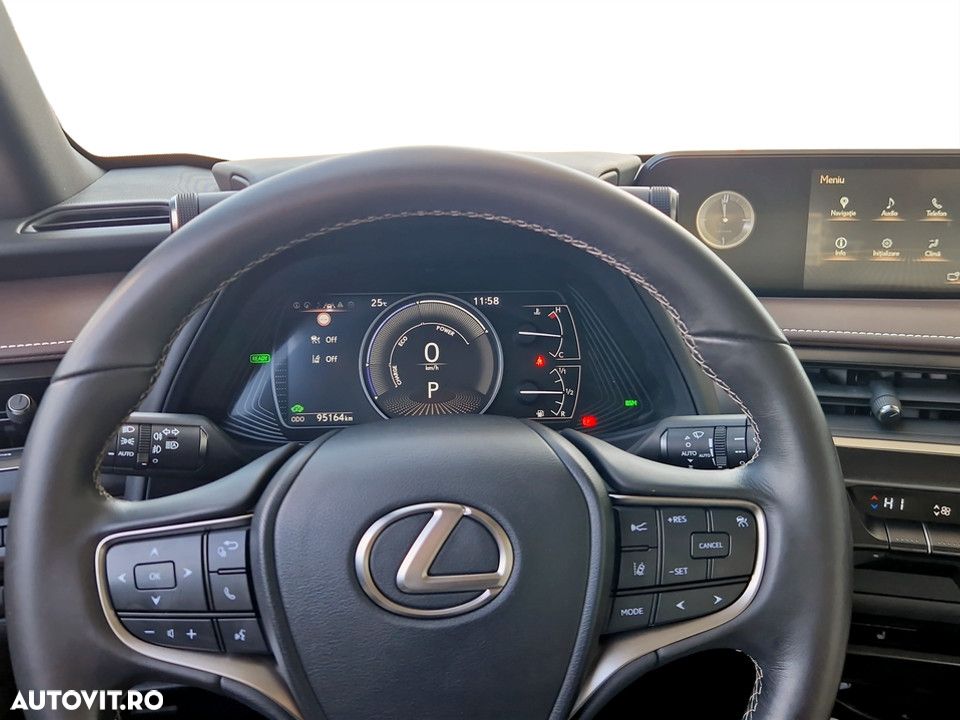 Lexus UX - 20