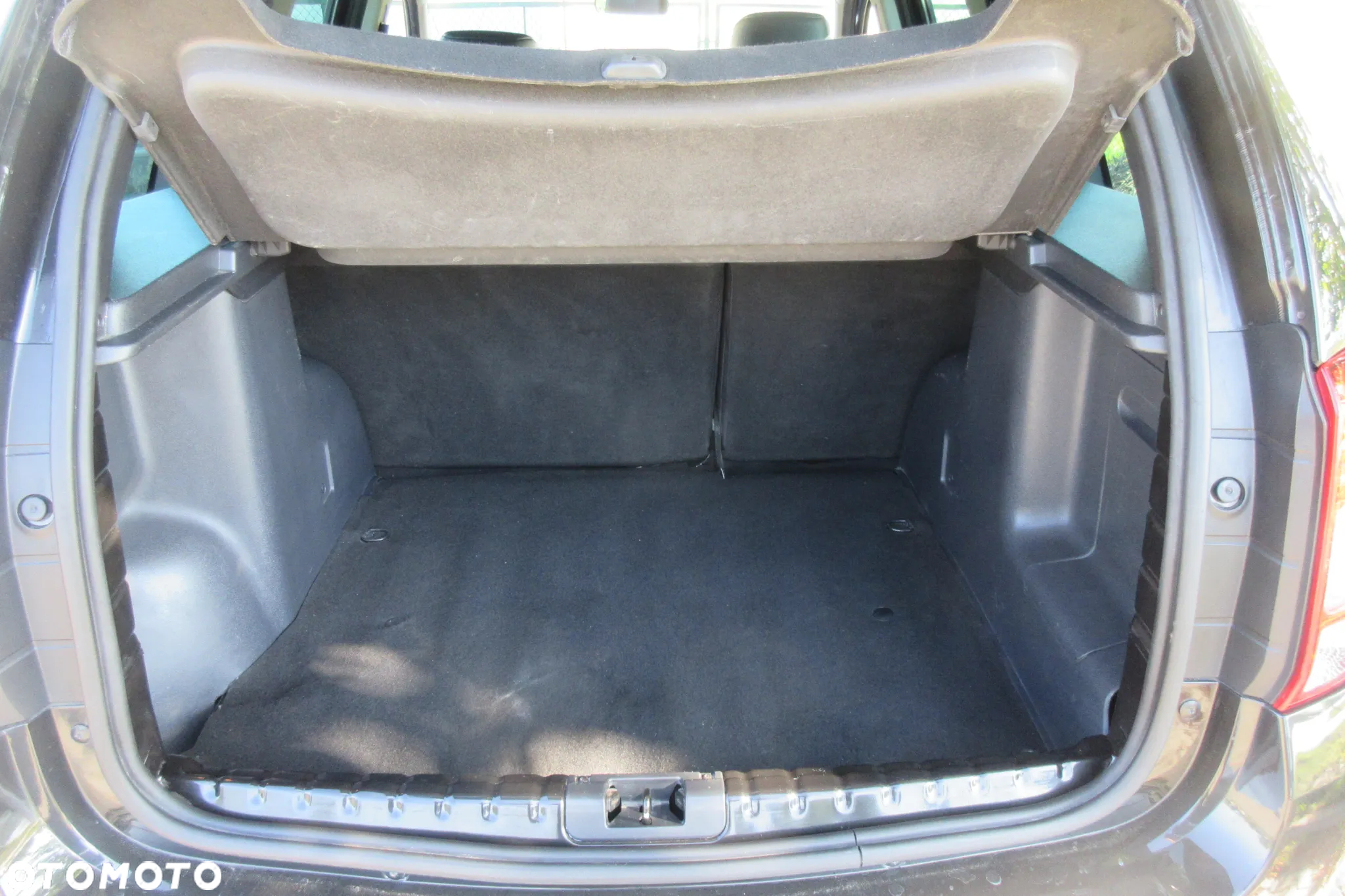 Dacia Duster 1.2 TCe Laureate - 23