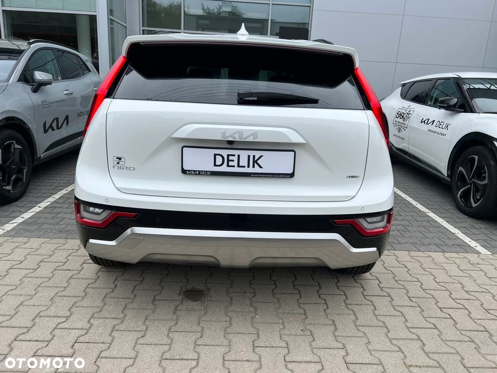 Kia Niro 1.6 GDI Hybrid Business Line - 10